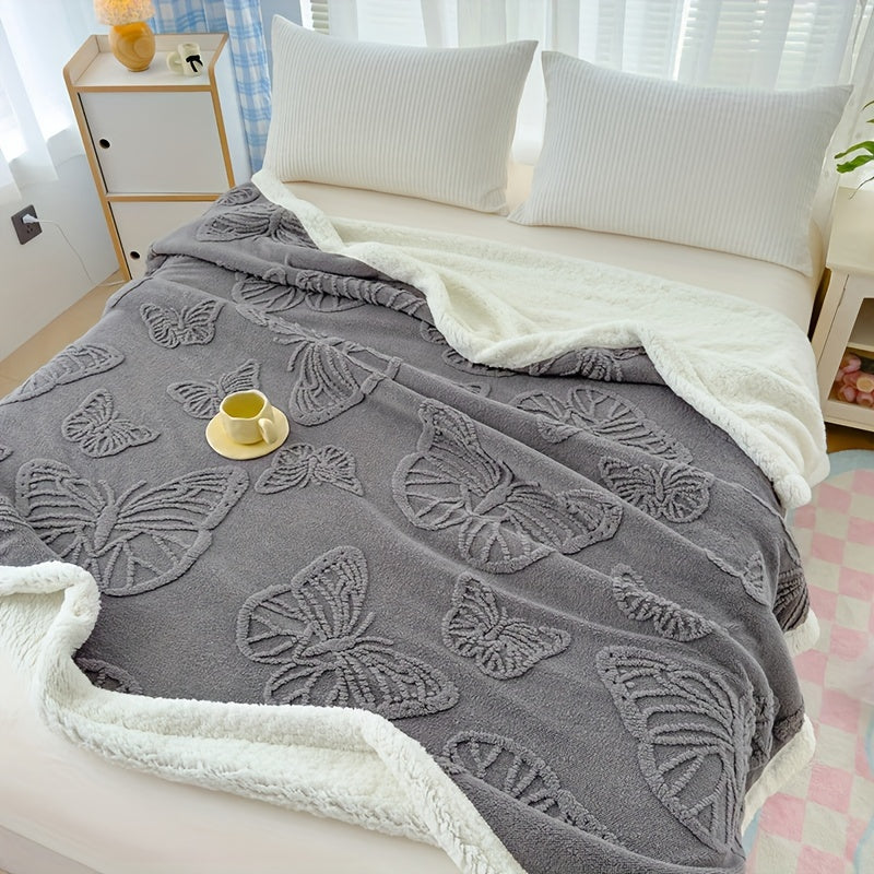 Cozy Luxe – Soft fleece throw with butterfly design