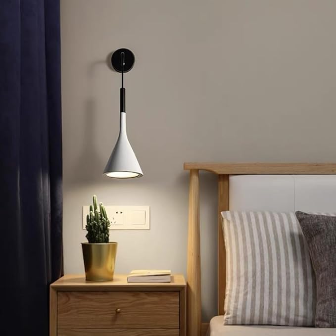OrchidGlow Wall Lamp – Scandinavian Design for Elegant Lighting