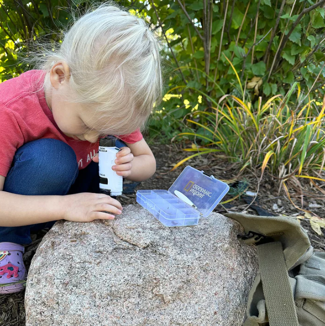 MicroDiscover Scope – Portable Children's Microscope