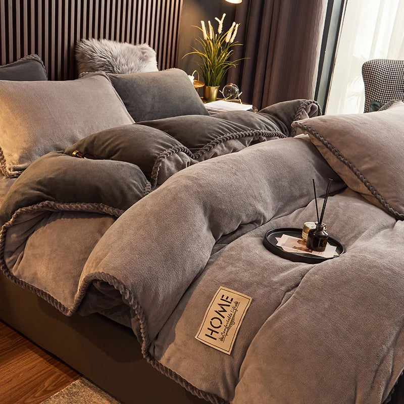 PlushHaven Luxe Sammet Påslakan Set – Kingsize Värme & Komfort