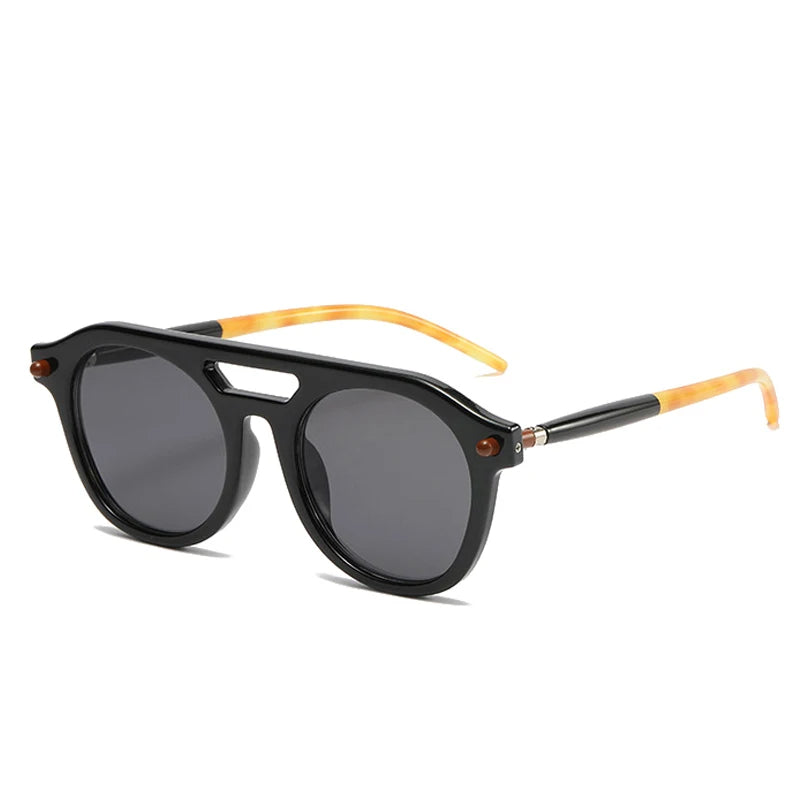 WesselShade - Retro Sunglasses with Trendy Design