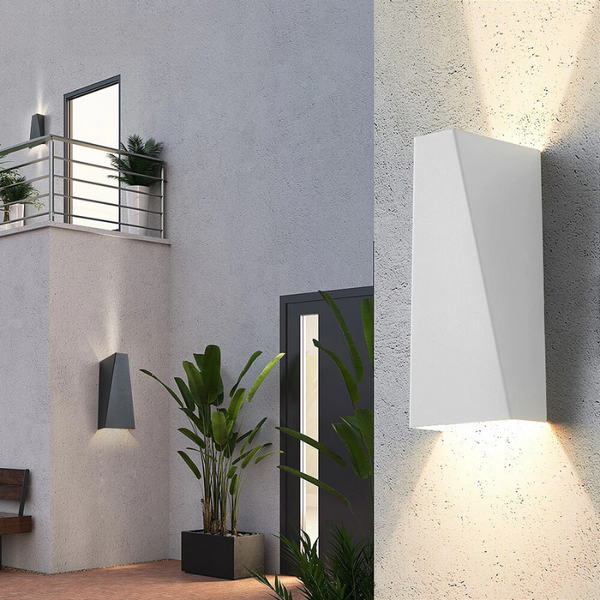 DualGlow - Stilren LED Väggbelysning för Sovrum och Hall