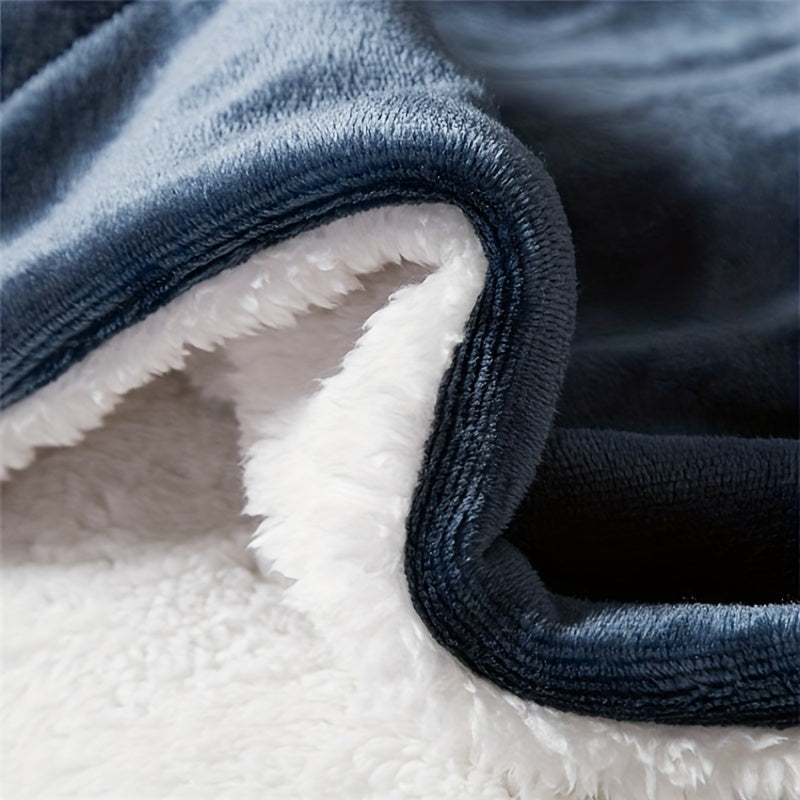 Chic Sherpa Fleece Blanket for Optimal Comfort