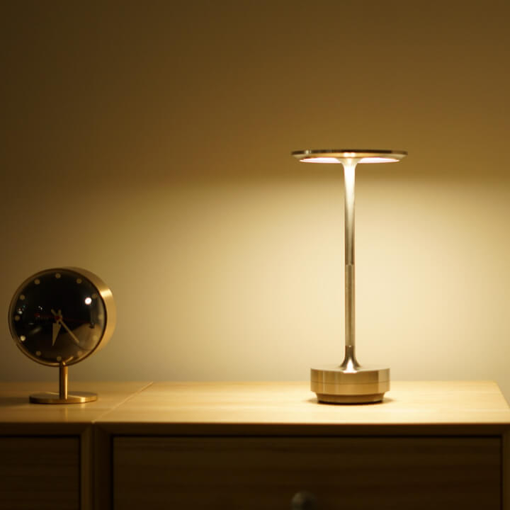 Lumiglow - Elegant Wireless Design Lamp for Atmospheric Lighting
