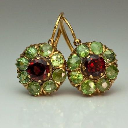 Amalina's Captivating Earrings with Sparkling Green and Red Crystals 