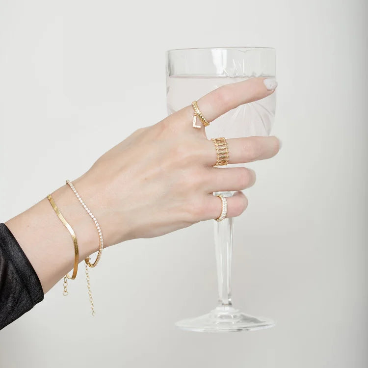 Eleganta Lumia Iced Armband - Känn Lyx!