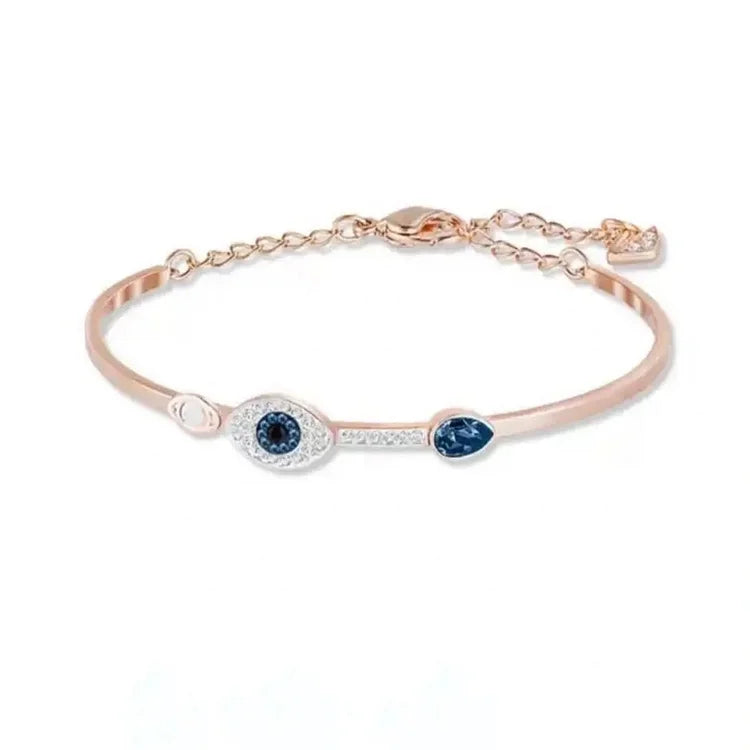 Amira's Enchanting Boze Oog Necklace and Bracelet Set