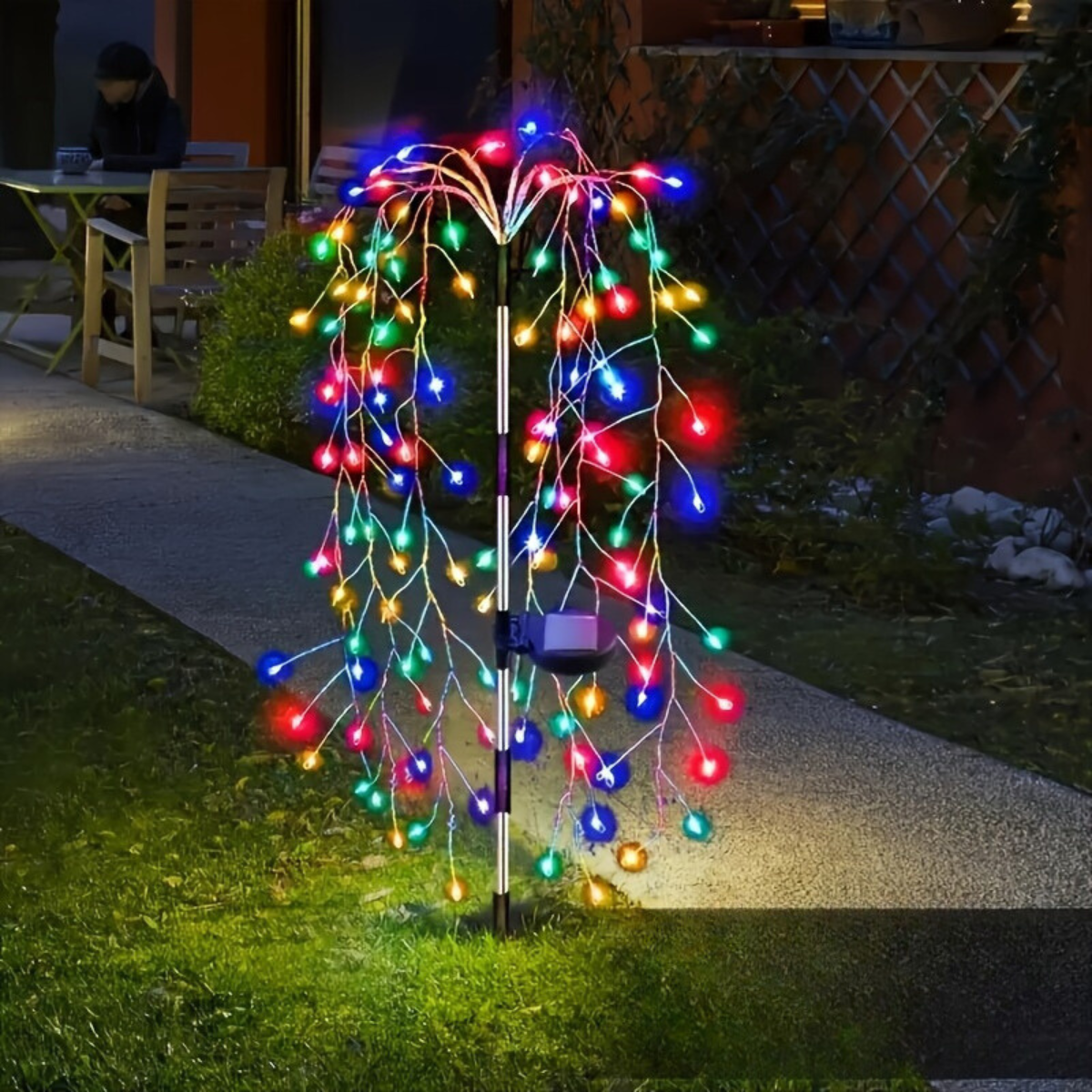 SolarGlimmer - Solcellsdriven Trädgårdslampa med 8 Belysningslägen