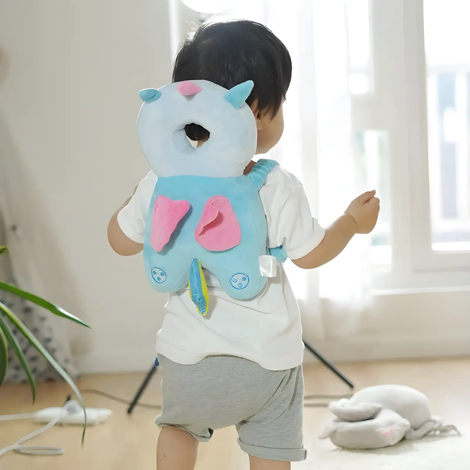 SafeNest - Luxurious Head Protection for Infants