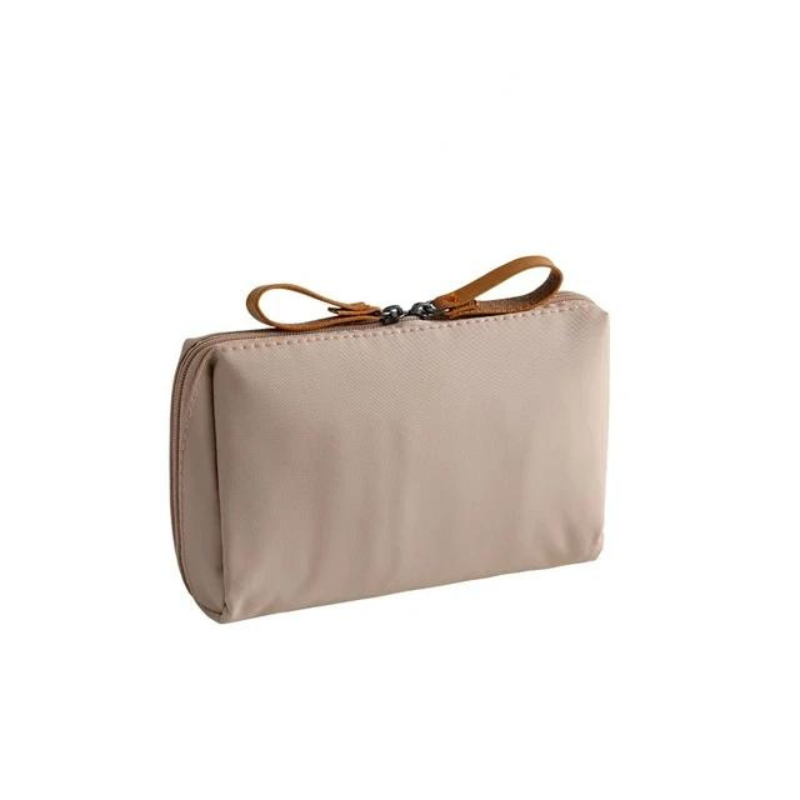TravelOrganizer – Luxurious Travel Case for Efficient Storage