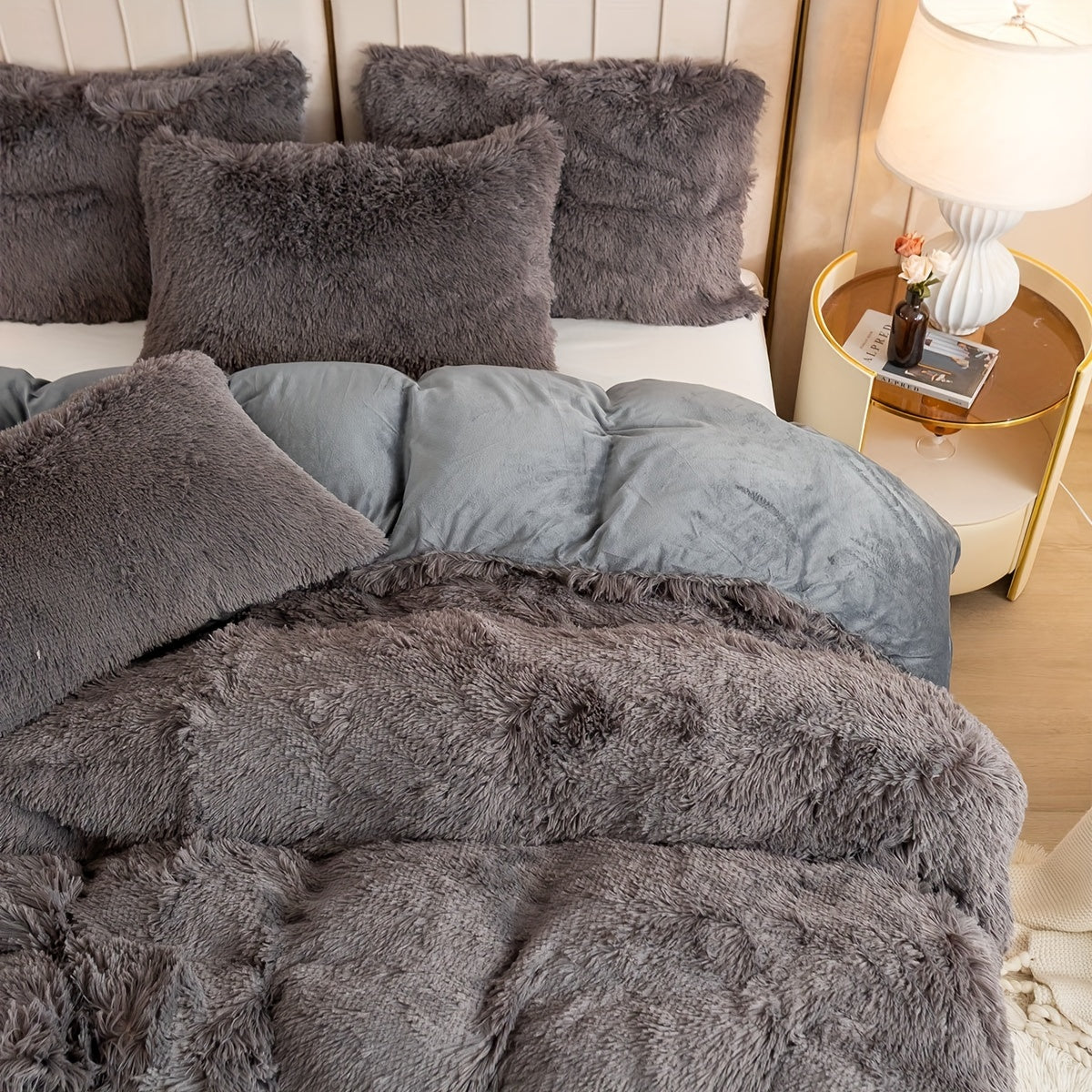 Ultra Plush Plush Bedding Set with Zipper - Luxury &amp; Comfort