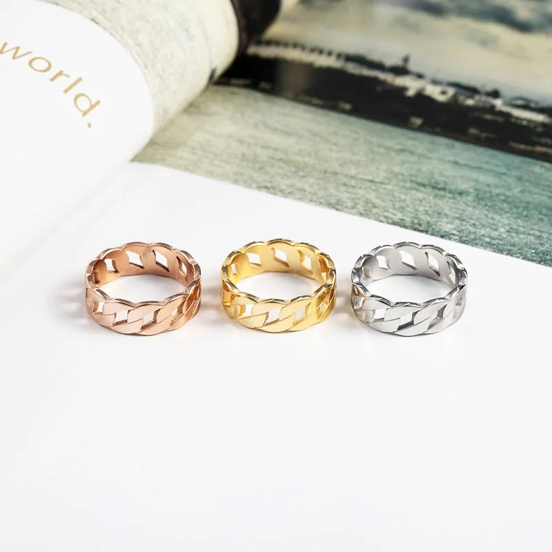 ElaraGlow – Elegant Ring Lamp for the Home