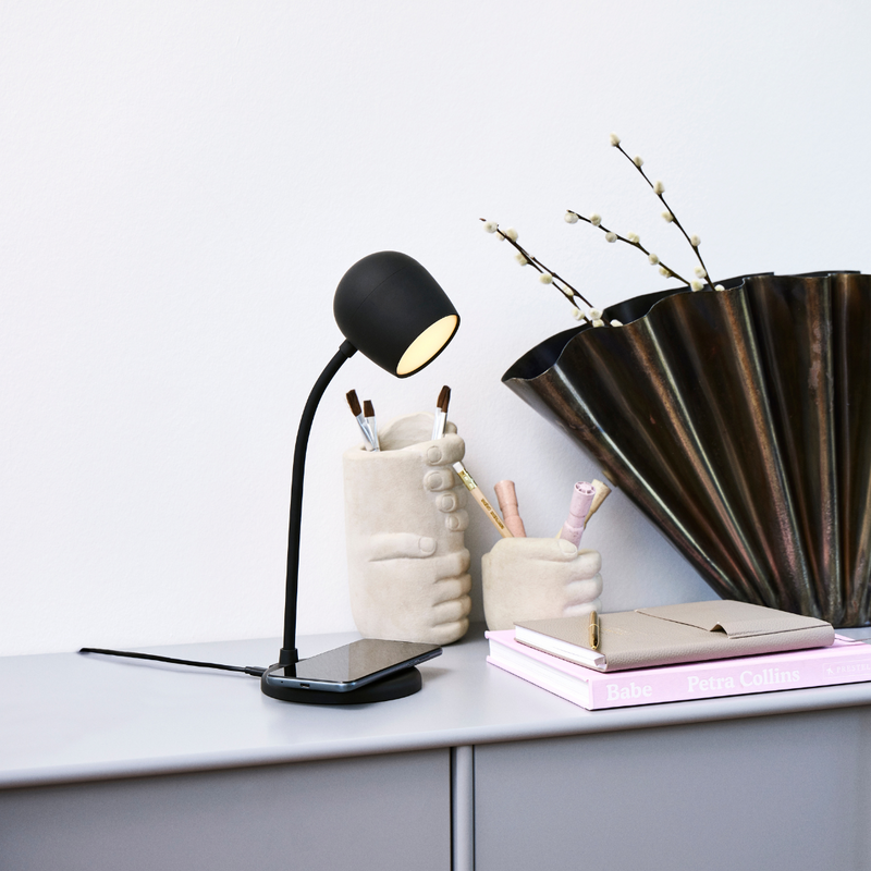 SmartGlow - LED-lampa med Bluetooth och uppladdning