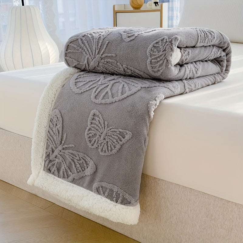 Cozy Luxe – Soft fleece throw with butterfly design