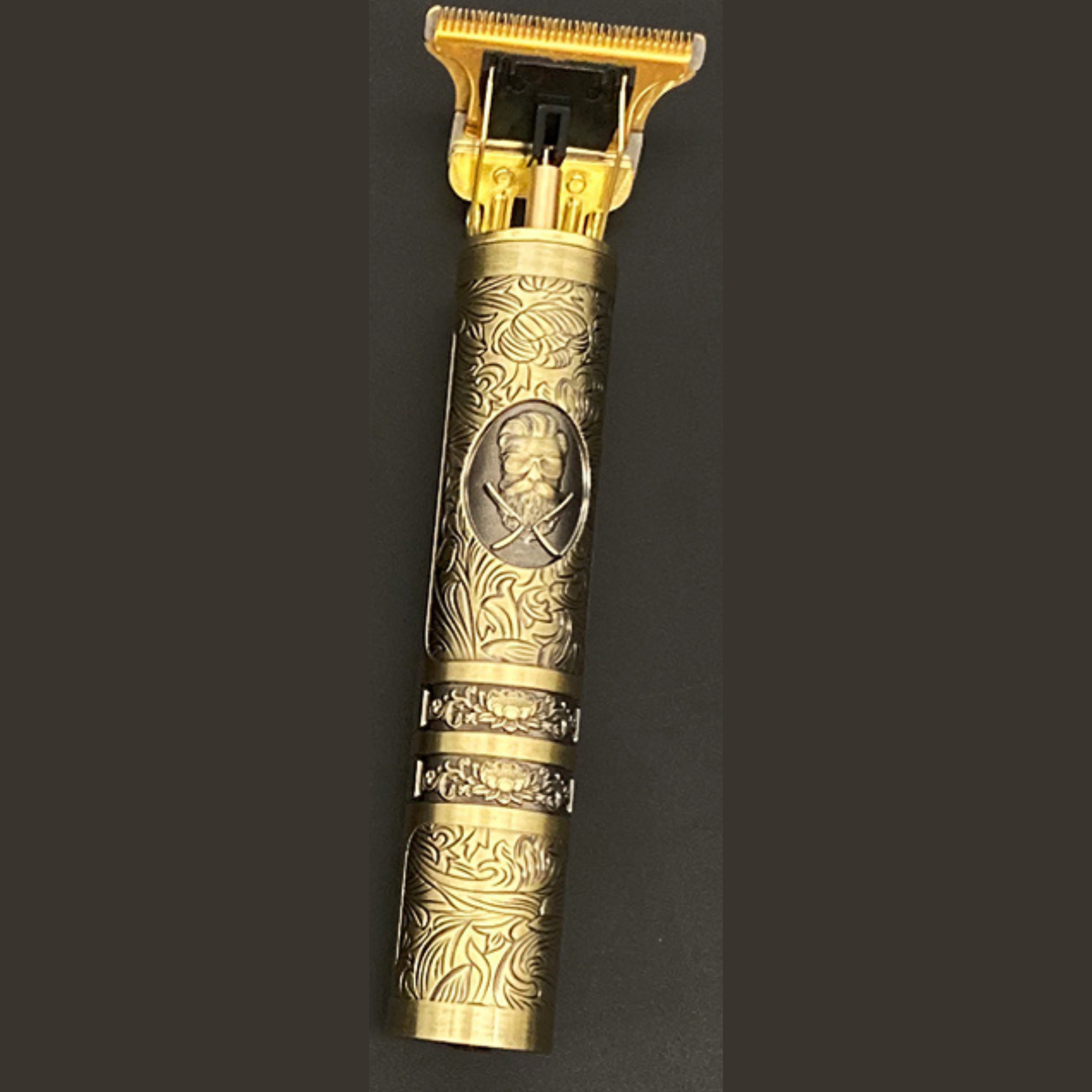 SkullTrim – Vintage Rechargeable Beard Trimmer with Attachments