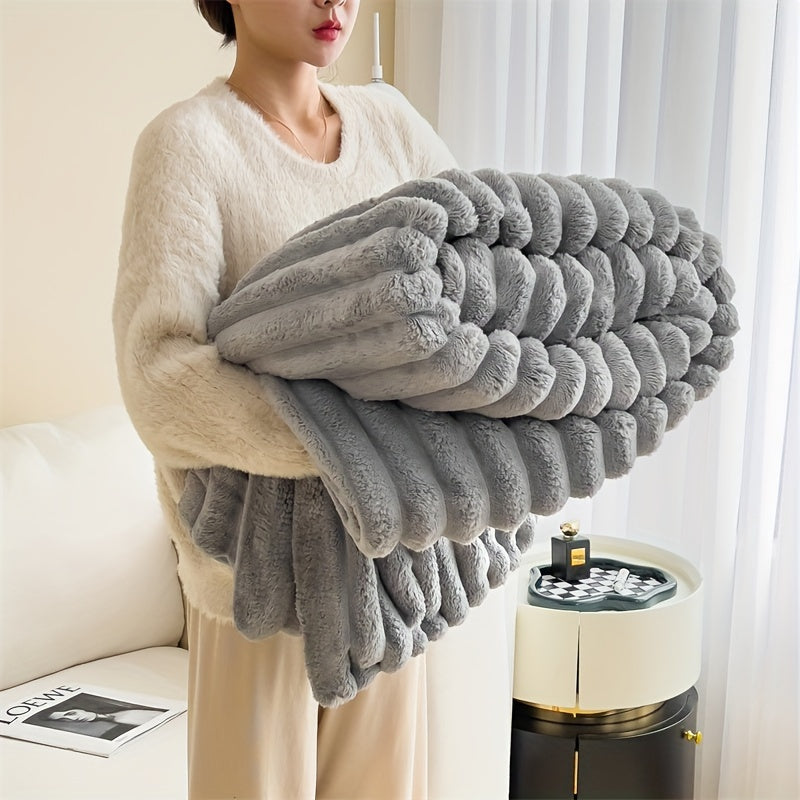 LuxFaux – Luxurious Rabbit Fur Blanket for Ultimate Comfort