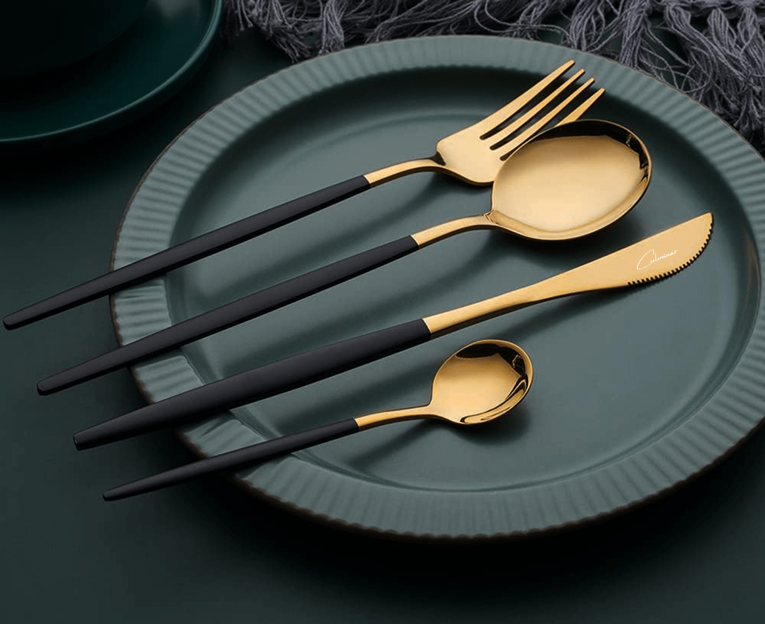 RoyalServe - Luxury Black Gold Cutlery Set for Lighthouse