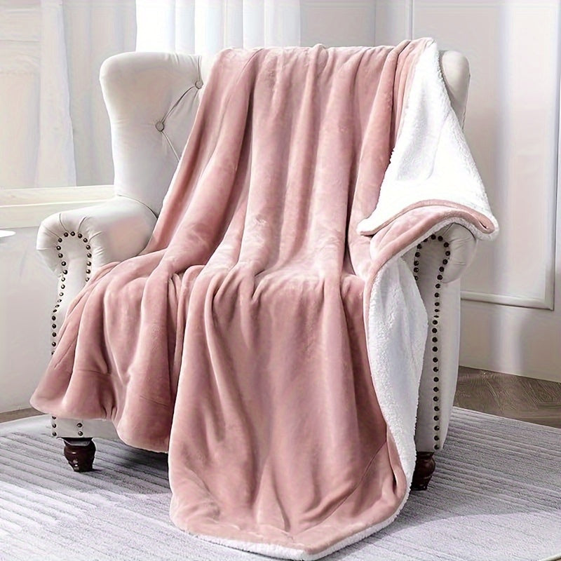 Chic Sherpa Fleece Blanket for Optimal Comfort
