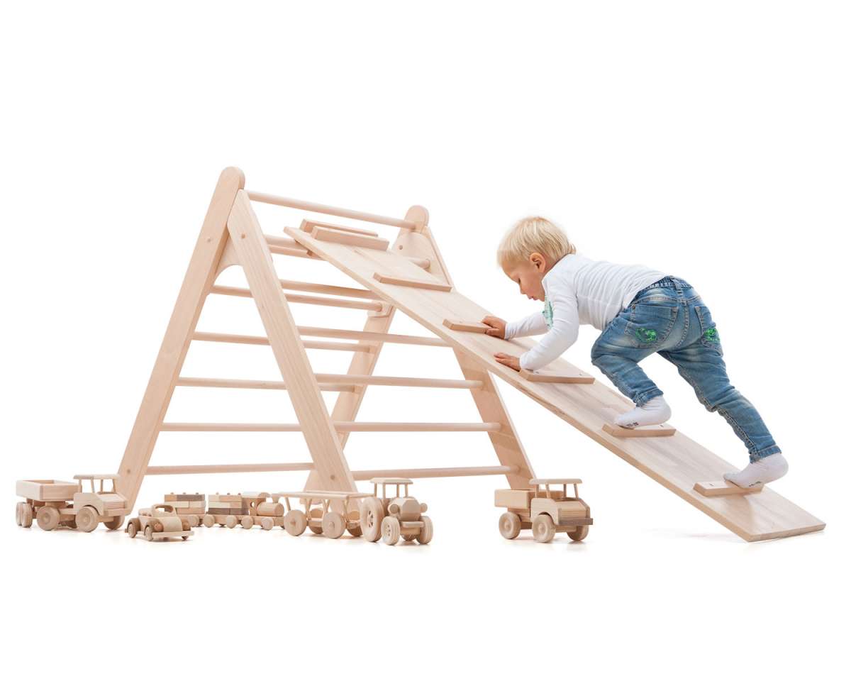 ClimbEase Board – Multifunctional Climbing and Sliding Board