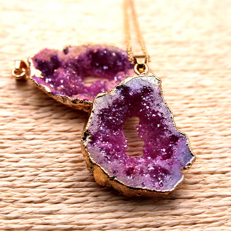 Gaia Natural Crystals Geode Hanging Decoration 