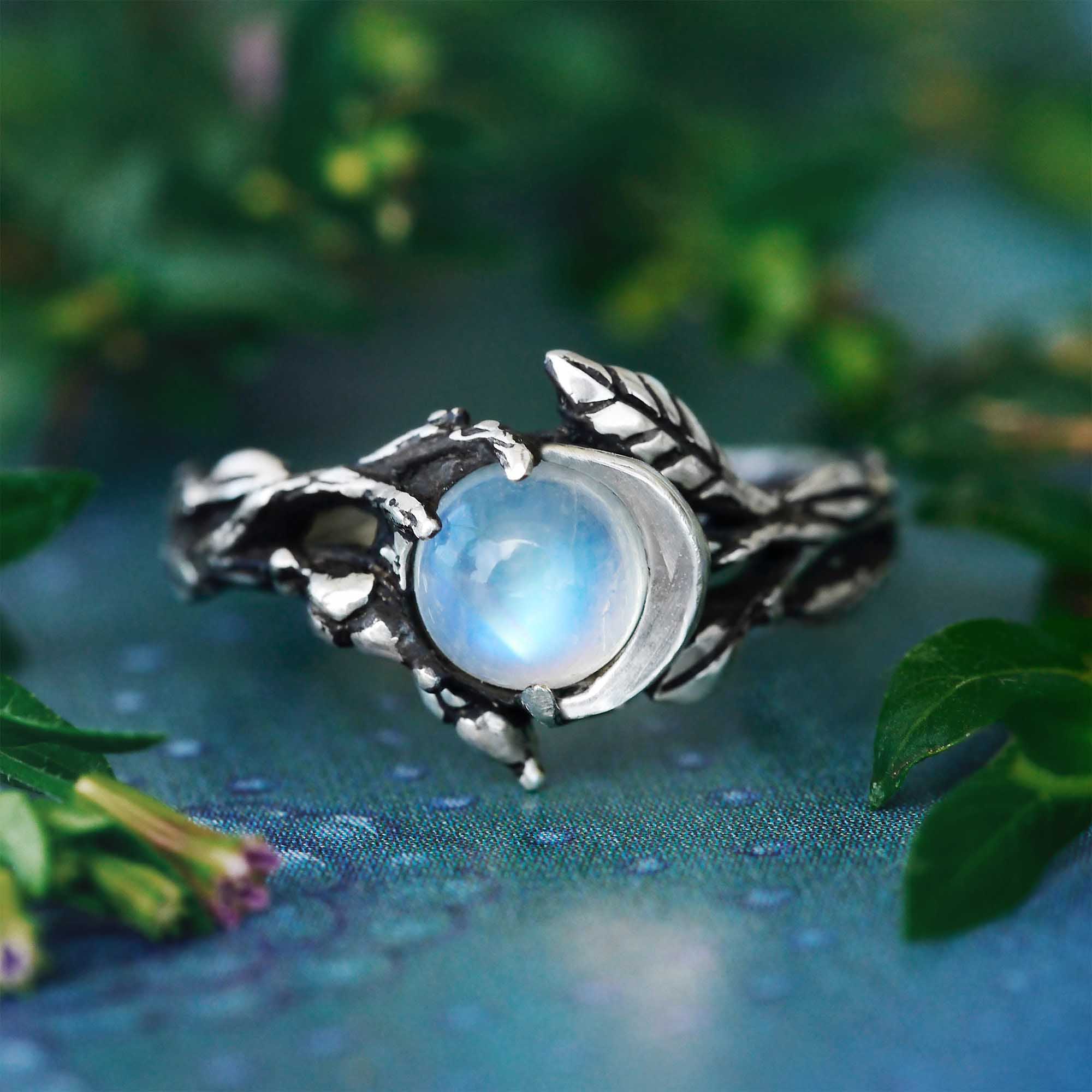 Elegant Iris Moonstone Statement Ring - Make a Bold Impression