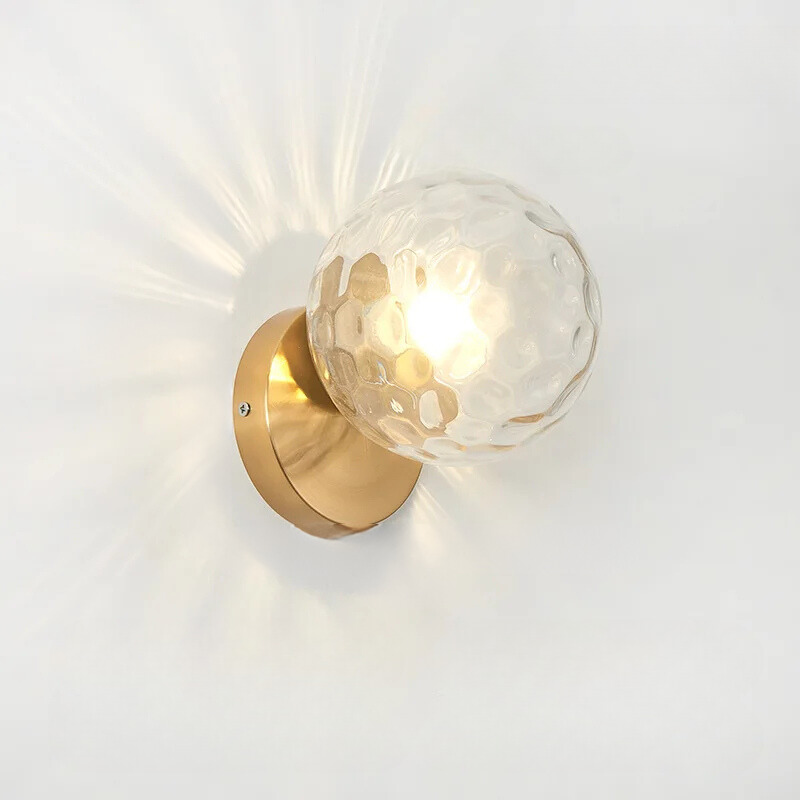 GleamGold - Lyxig Guldig Vägglampa med Glas