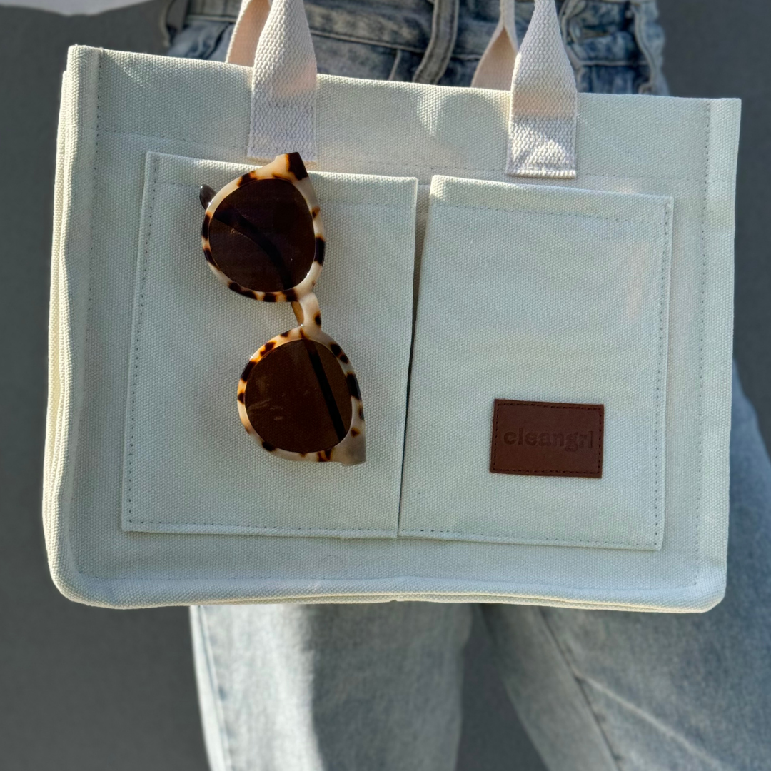 UrbanCanvas bag - Elegant and practical handbag