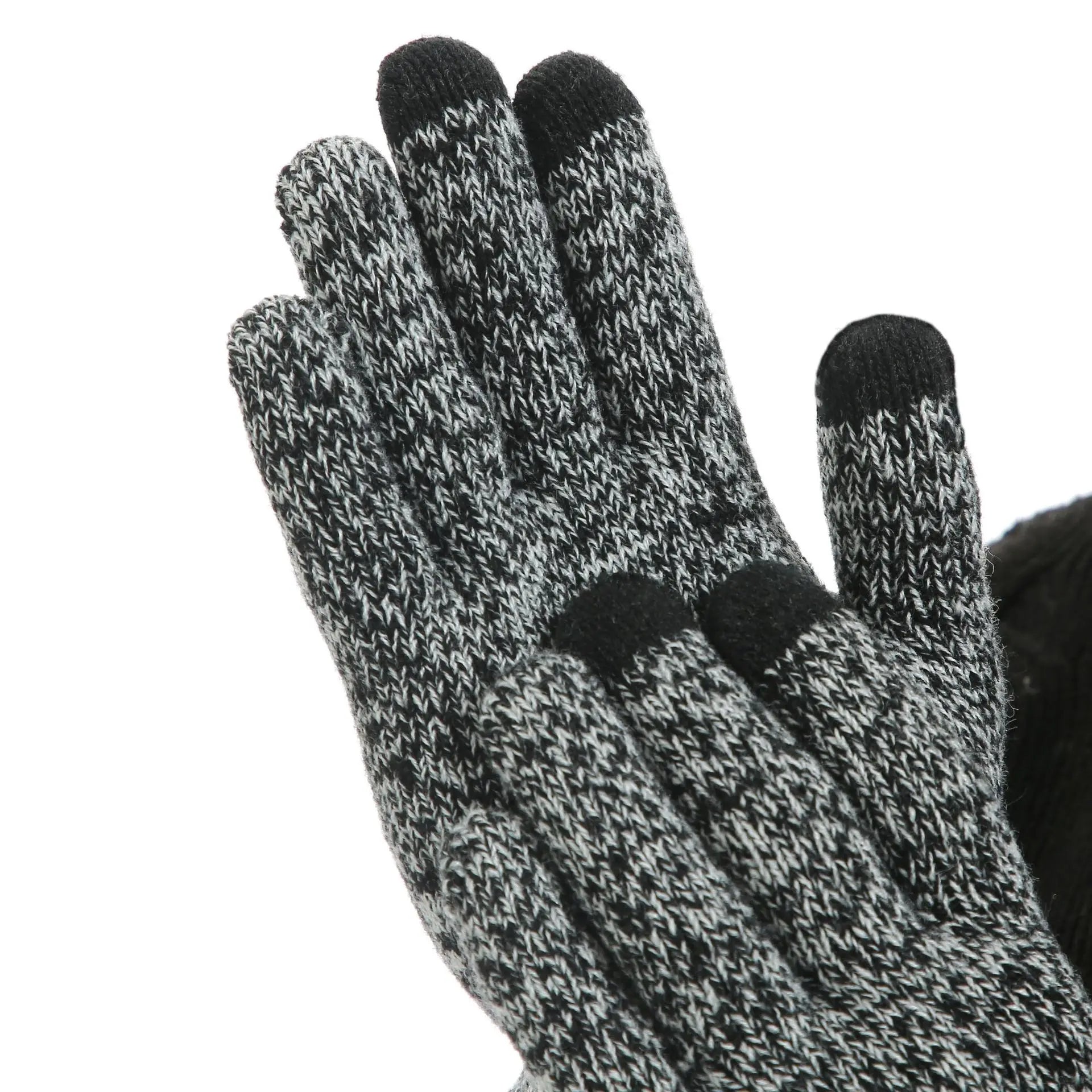 ArcticStyle – Trendy Winter Set with Hat and Mittens