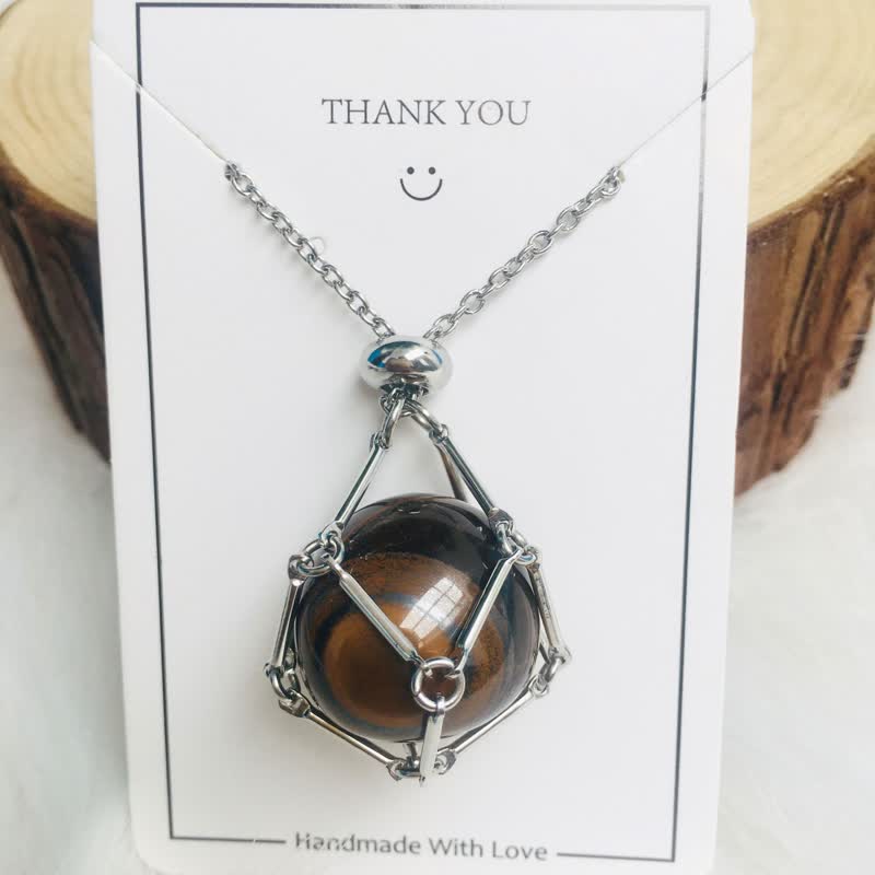 Elegant natural crystal necklace - Iris edition