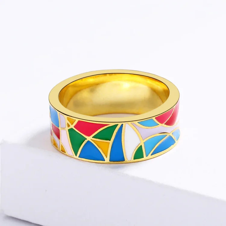 Elegant enamel zirconia ring - Nadia