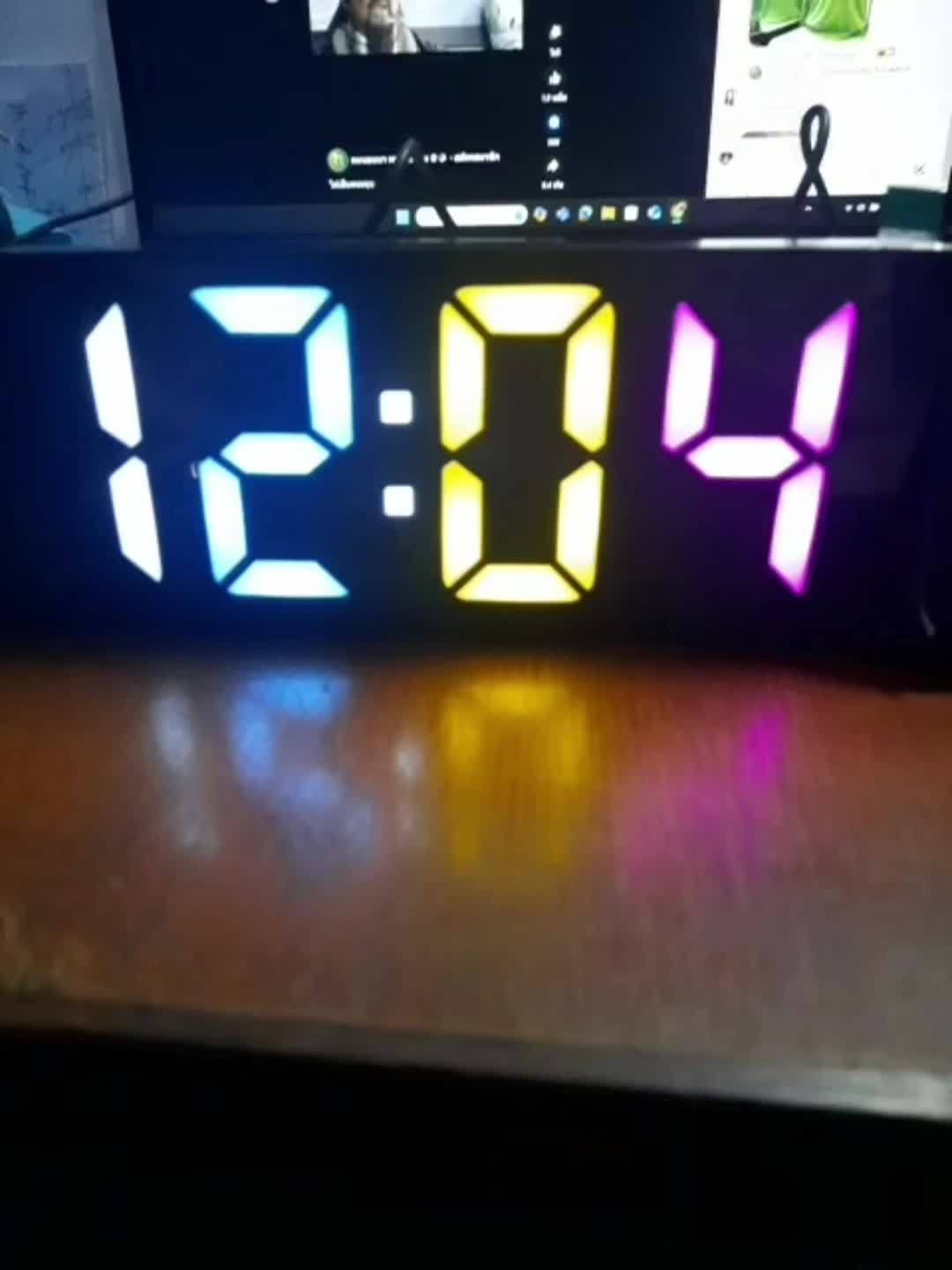 TimeView – Modern Digital Wall Clock with Projector