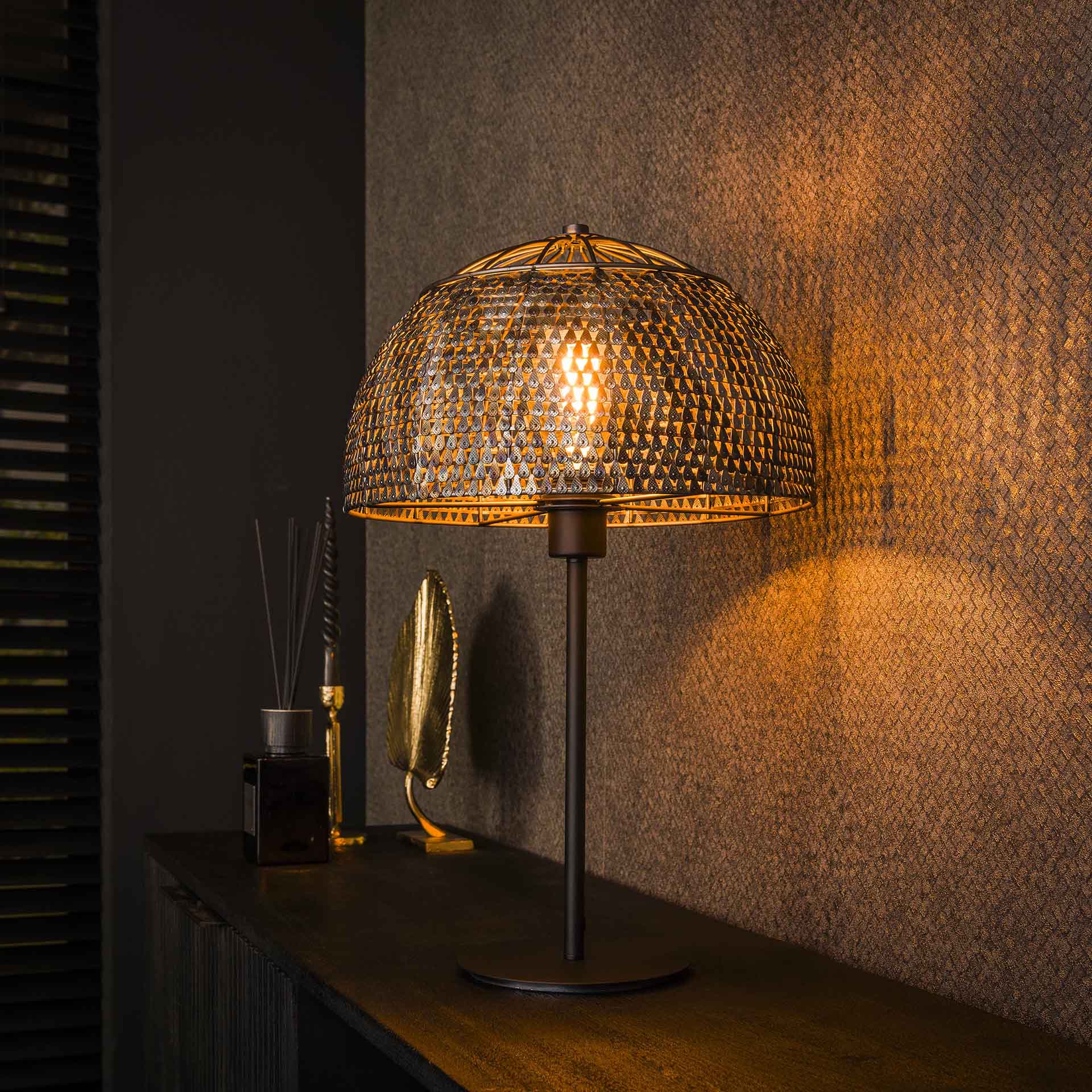 AlfieLamp – Timeless Industrial Table Lamp in Dark Brown