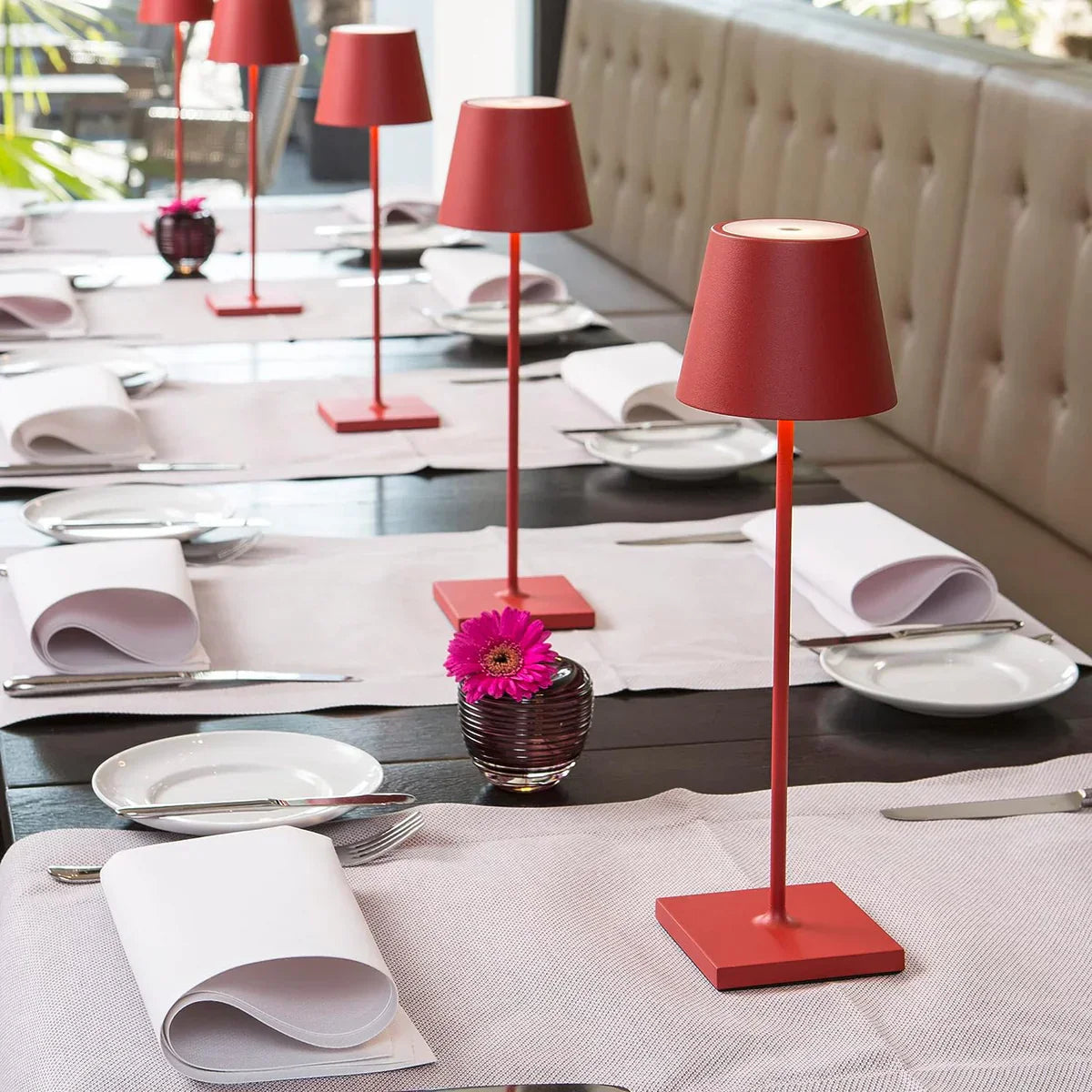 LumiLuxe - Elegant Table Lamp with Wireless Charging Function