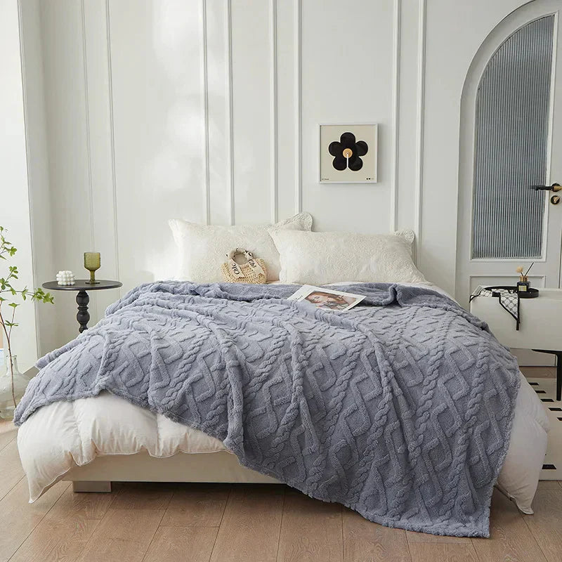 CozyLuxe - Luxurious Lambswool Blanket for Bedroom