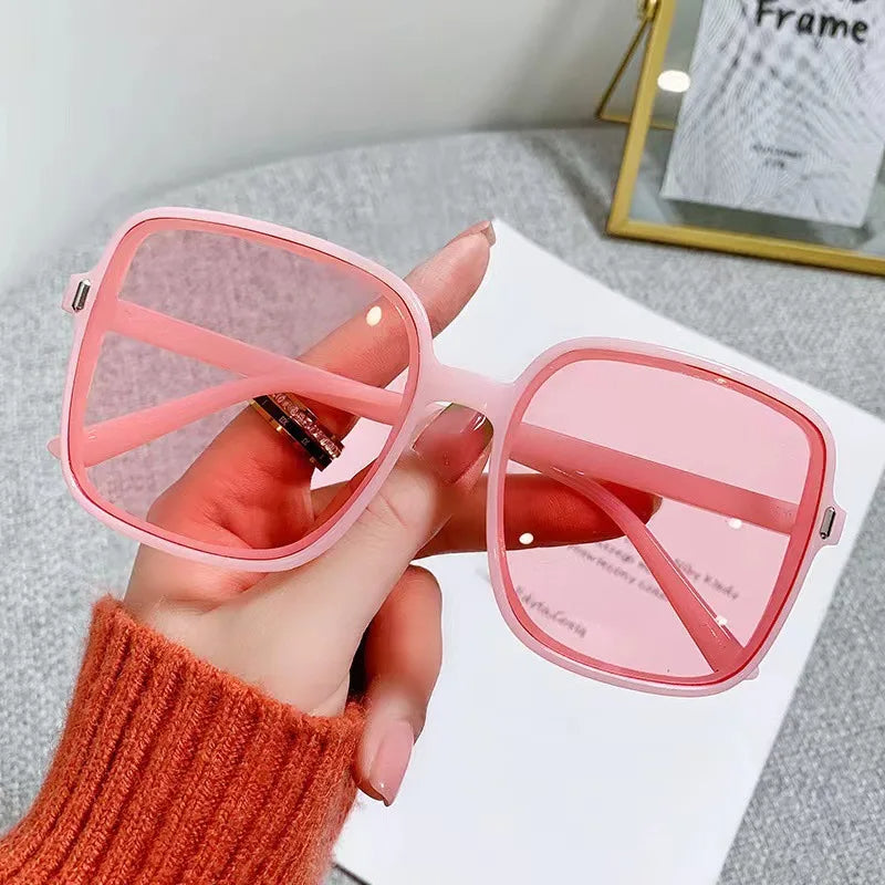 Sheena Shades – Elegant Oversized Sunglasses
