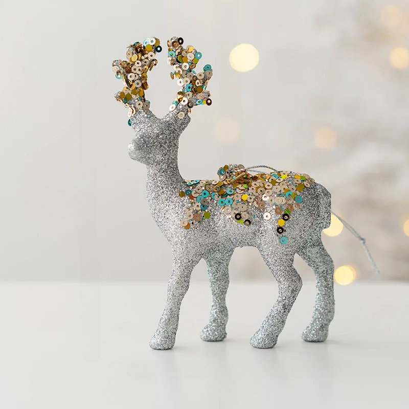 Glittrande Hjort Ornament – Lyxig Juldekoration för en Festlig Stämning