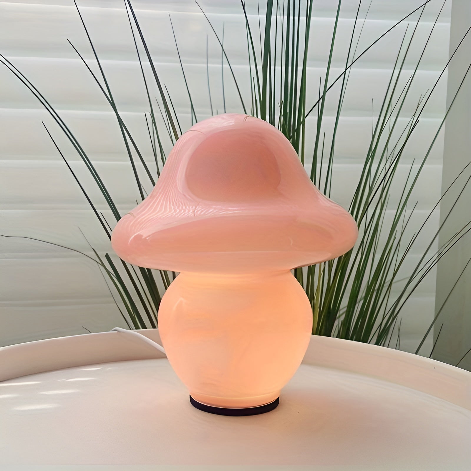 MushroomDream Lamp – Enchanting Glass Lighting with Mushroom Motif