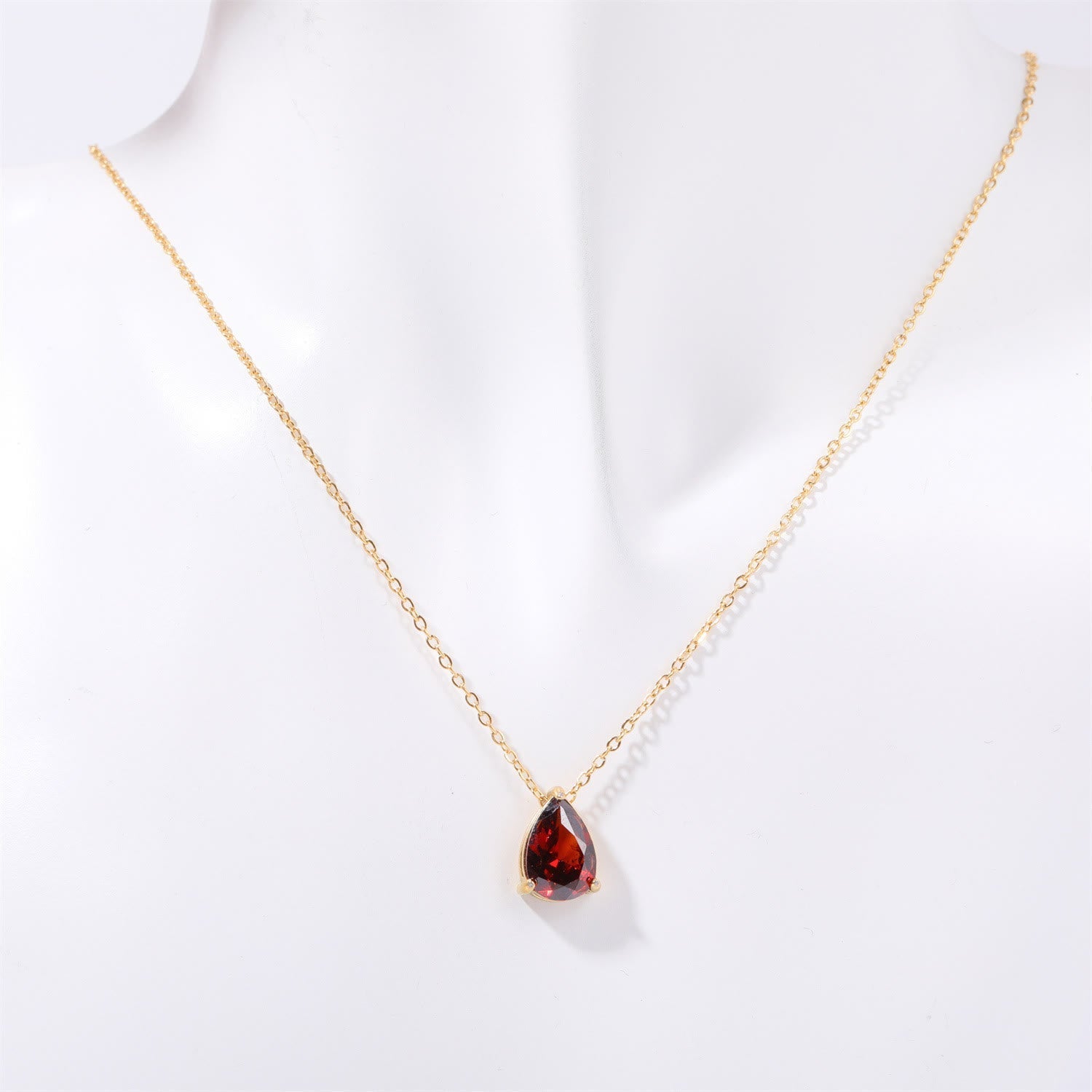 Elegant Garnet Birthstone Jewelry Set - Liora's Enchantment 