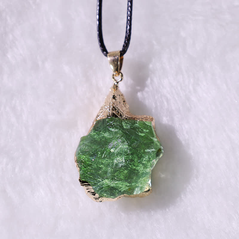 Elegant naturlig moldavit-halsband - Lyra