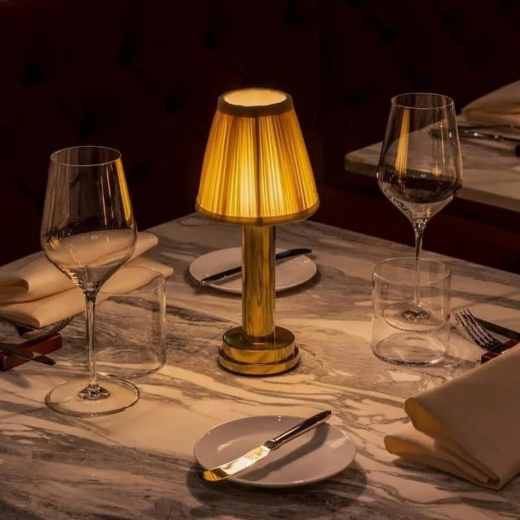 LuxeSilk Thread Lamp - Elegant Wireless Table Lamp for Atmospheric Rooms