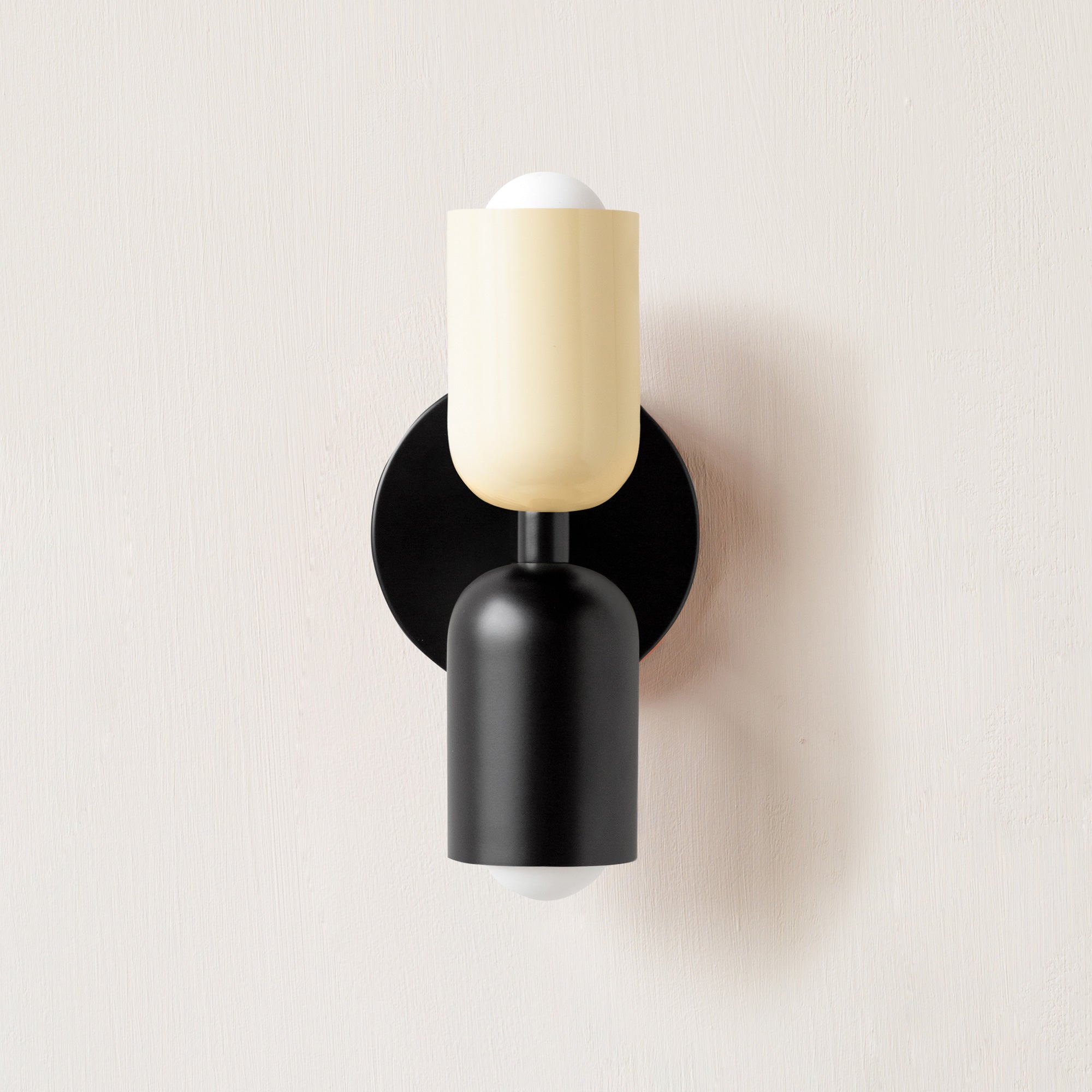 Simplicity Light – Geometric Lamp for Atmospheric Interiors