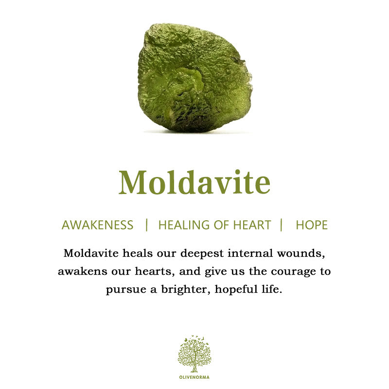 Alina's Captivating Green Moldavite Pendant Necklace for Purification