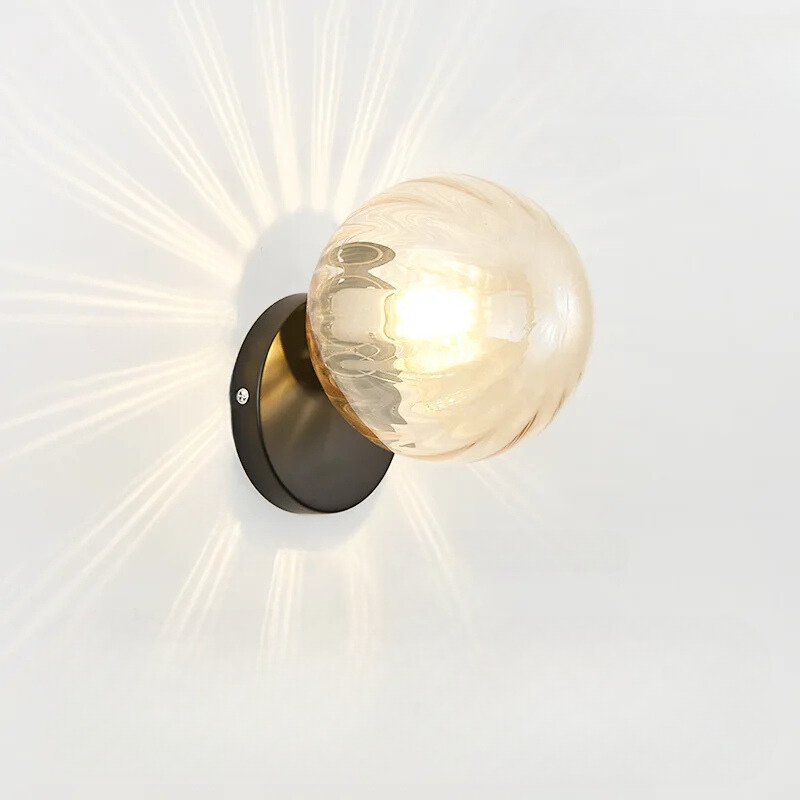 GleamGold - Lyxig Guldig Vägglampa med Glas