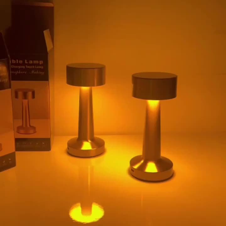 LuxeGlow – Light-Sensitive Wireless Table Lamp with 3 Colors