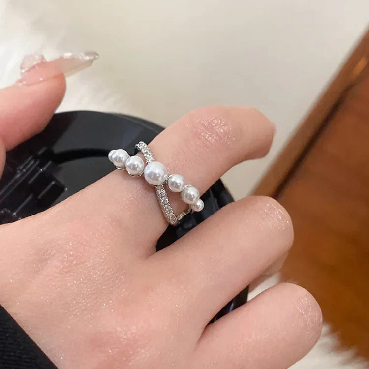 Elegant Adjustable Vintage Ring with Sparkling Zirconia and Beautiful Pearl - Isadora