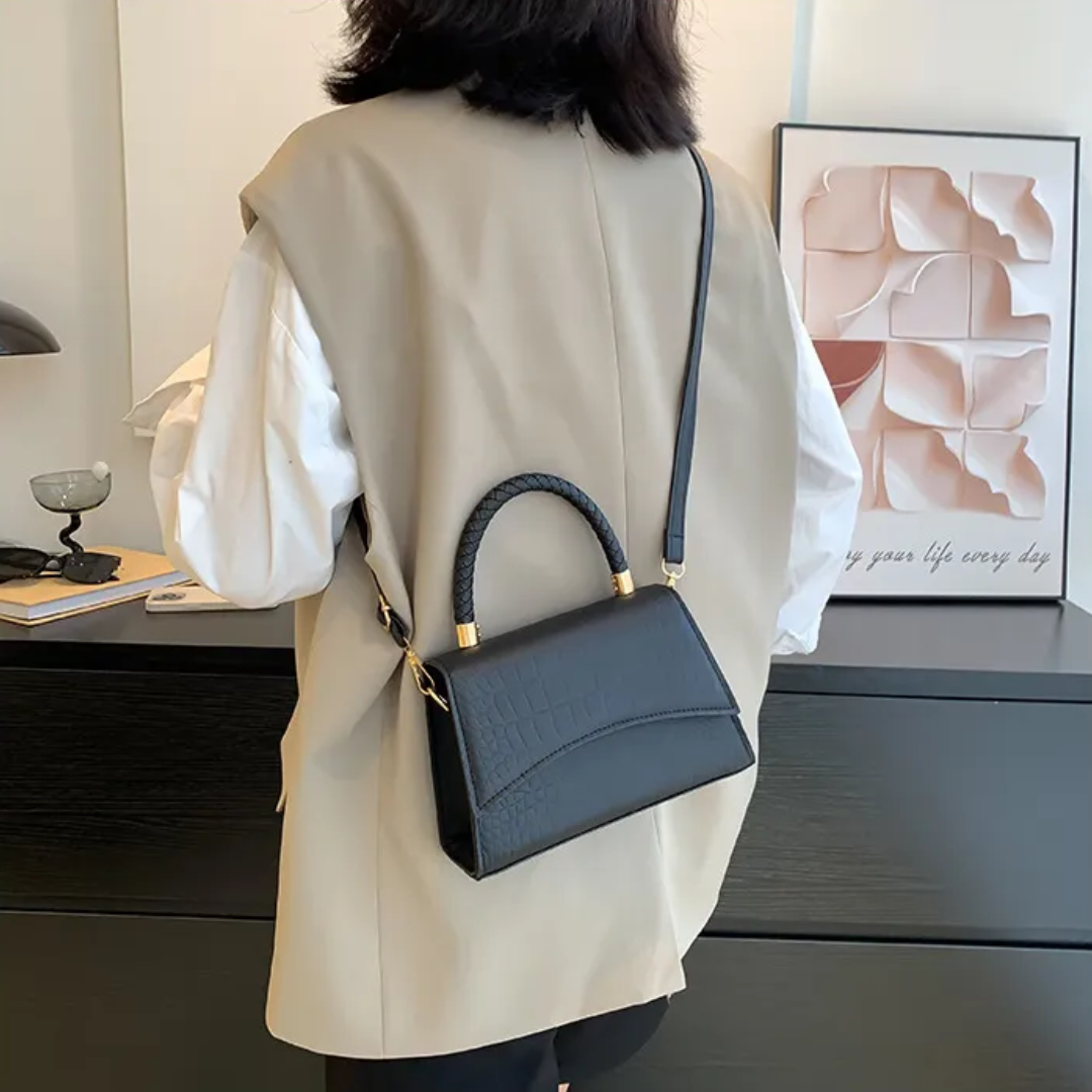 AndreaBag – Stylish Handbag with Handles