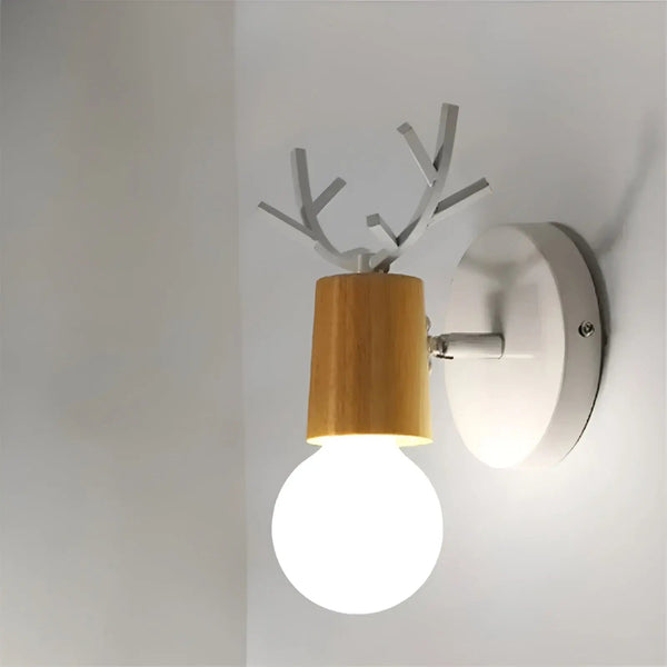 Nordic Glow Gewei LED Vägglampa – Elegant och Energisnål Design