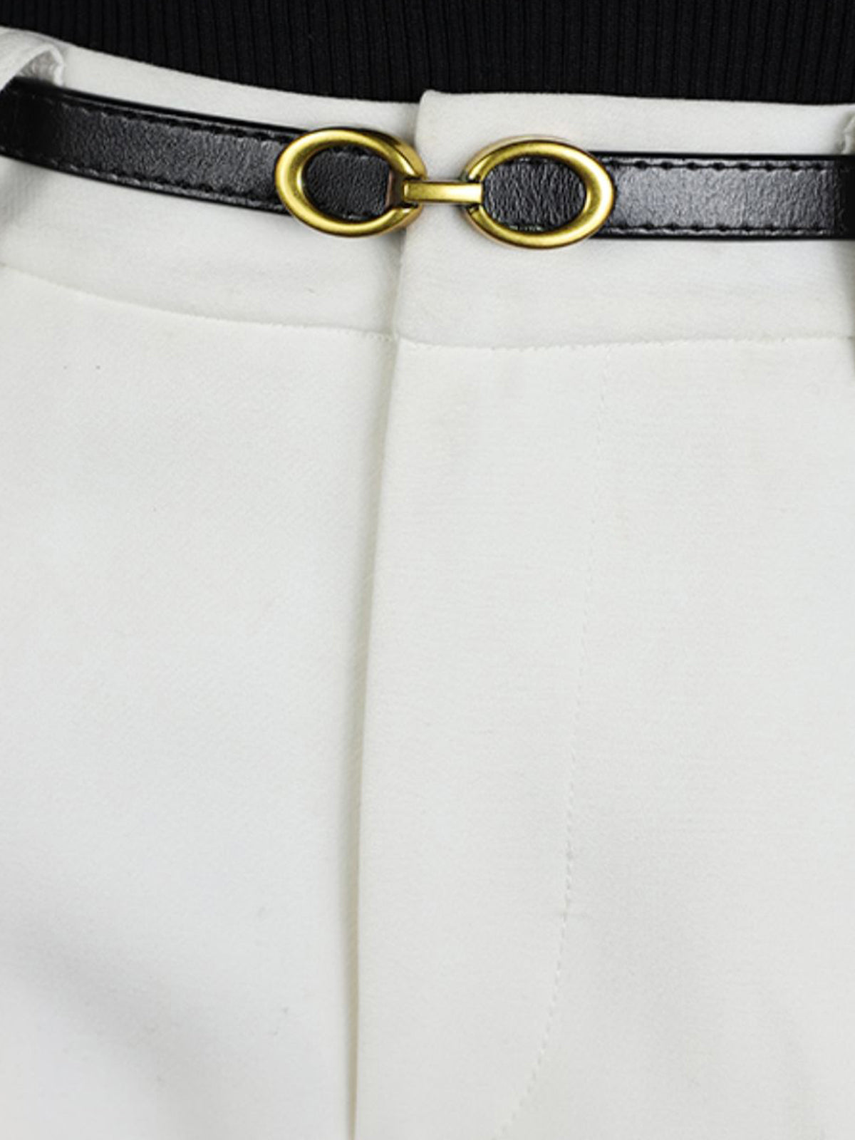 LuxeRing Belt - Elegant Leather Belt for Women