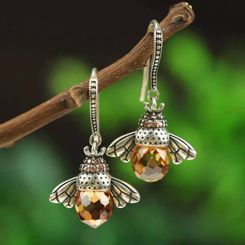 Royal Bee Swarm Earrings - Elegant and Unique Accessory