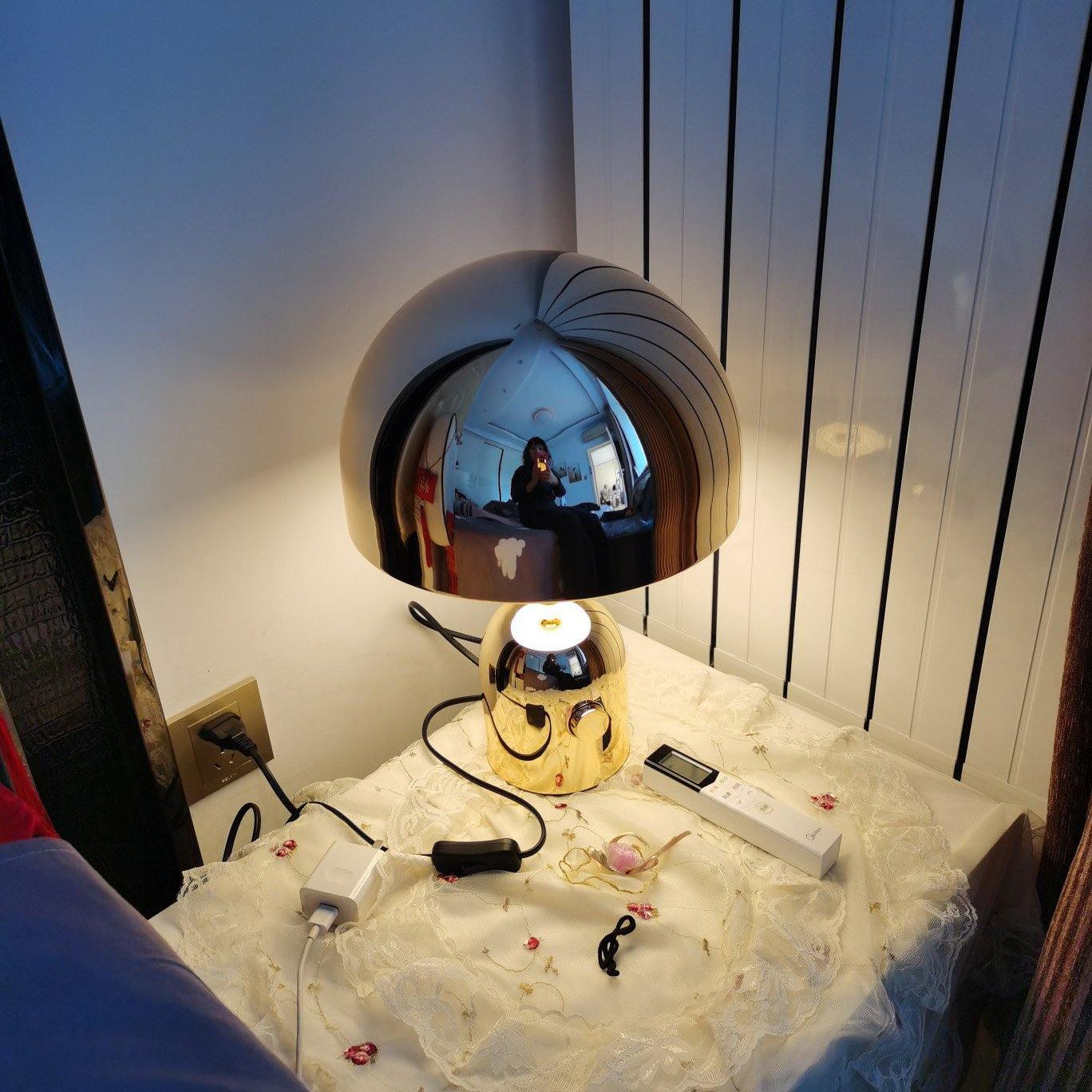 ChimeGlow Lamp - Bell-Shaped Elegance for the Home